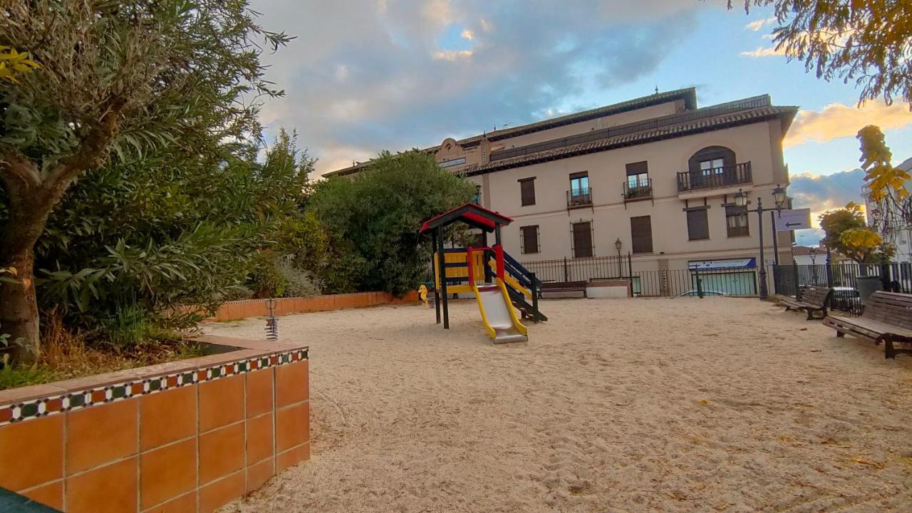 Amplio Apartamento Familiar De 3 Dormitorios En La Zubia Granada A Un Paso De La Alhambra Y Sierra Nevada Exterior foto